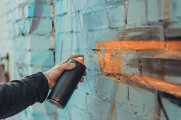 vandalism spray paint
